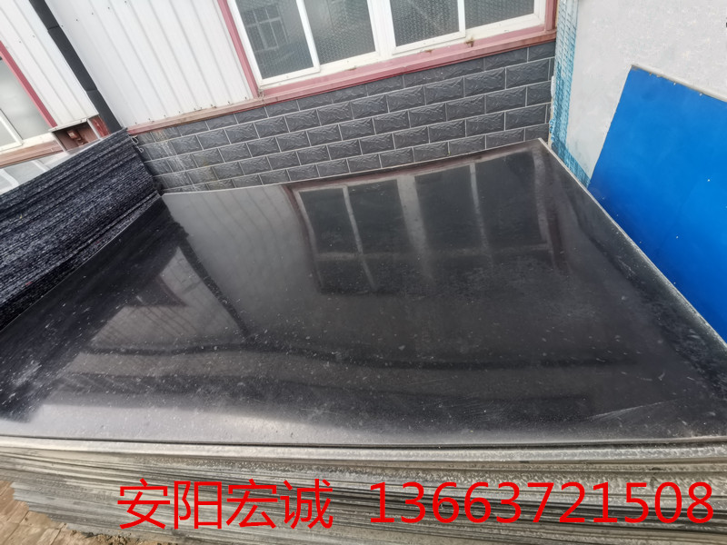安陽宏誠：聚乙烯煤倉耐磨襯板安全有保障！