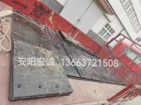 自卸車車底滑板發(fā)貨南寧，安陽宏誠(chéng)自卸車車底滑板卸車沒煩惱！